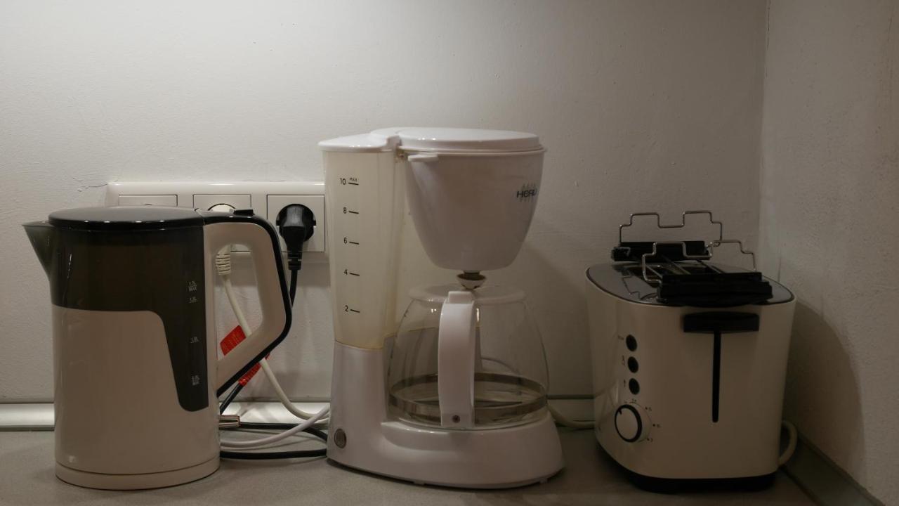 Ruhiges Apartment Nuernberg Sued Ost - Naehe Messe - Mit Wallbox エクステリア 写真